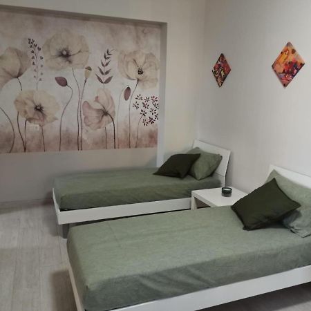 Esmada Lamezia Terme Apartamento Exterior foto