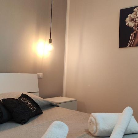 Esmada Lamezia Terme Apartamento Exterior foto